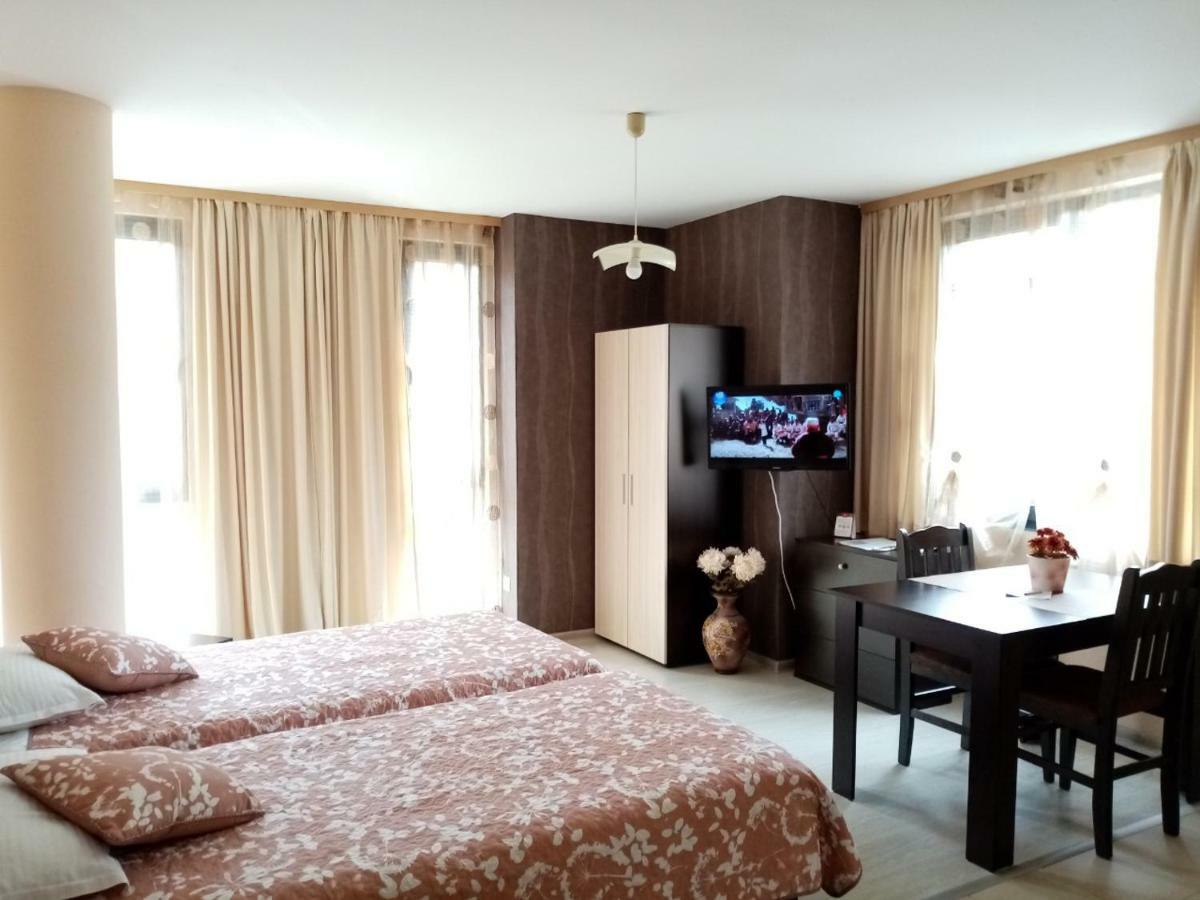 Apart Hotel Rosen โซเฟีย ภายนอก รูปภาพ